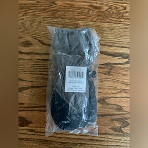 NWT Columbia toddler mitten
